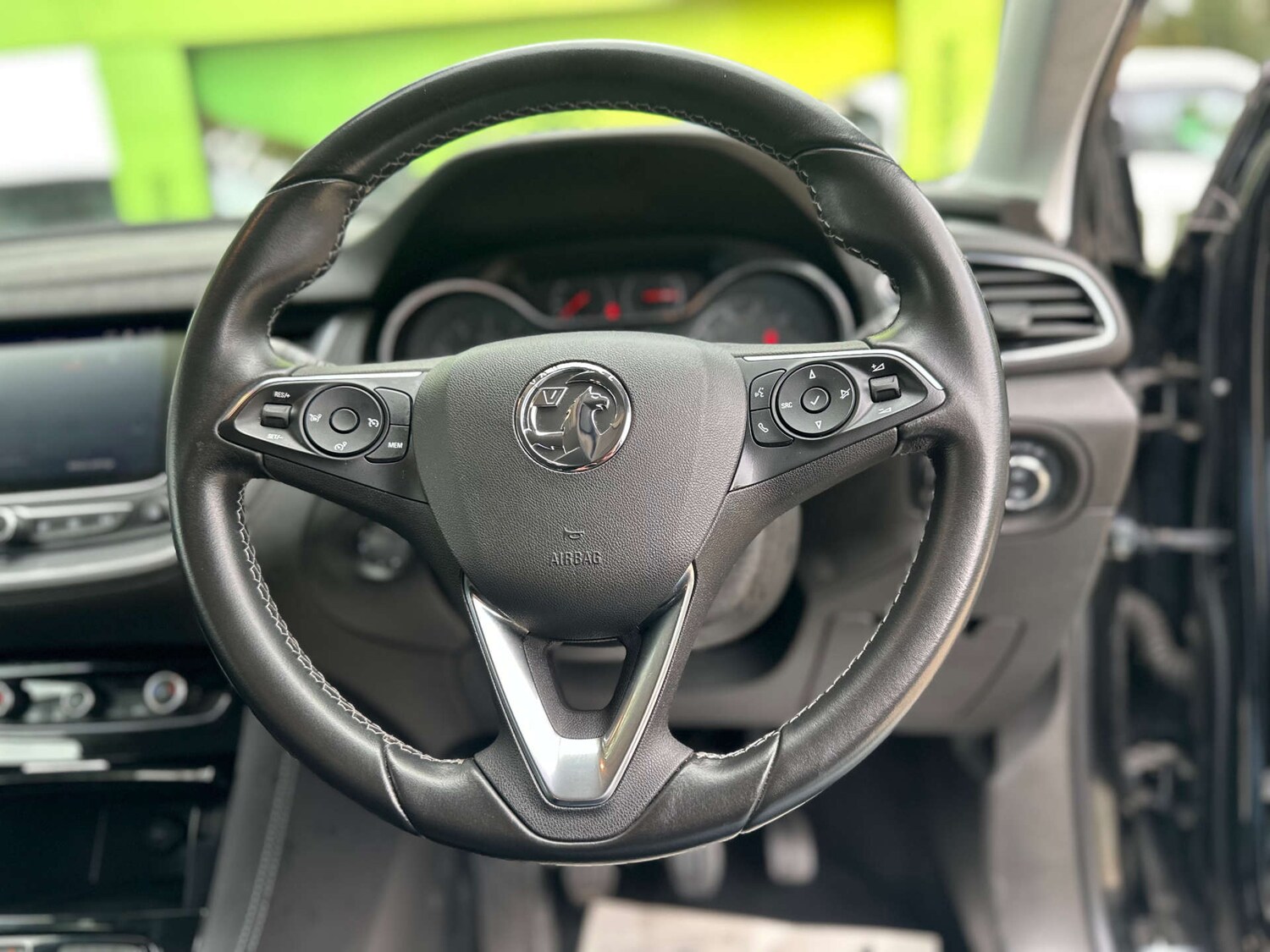 Used Vauxhall Grandland X 2018 for sale - 76263509: Photo 32