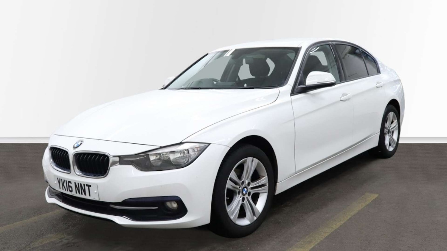 Used BMW 3 Series 2016 for sale - 77152848: Photo 9