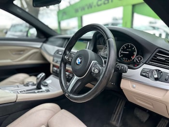 Used BMW 5 Series 2015 for sale - 77805584: Photo