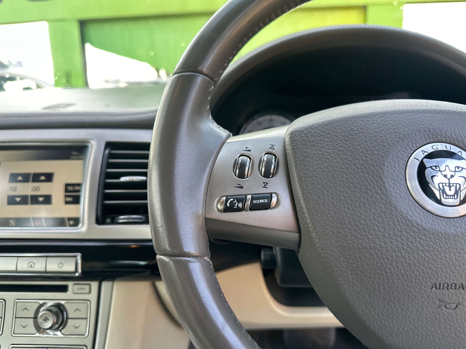 Used Jaguar XF 2010 for sale - 77571247: Photo 24