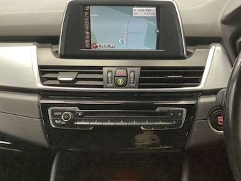 Used BMW 2 Series 2015 for sale - 79127141: Photo
