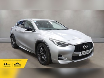 Used Infiniti Q30 2016 for sale - 78986381: Photo