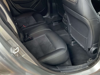 Used Infiniti Q30 2016 for sale - 78986381: Photo