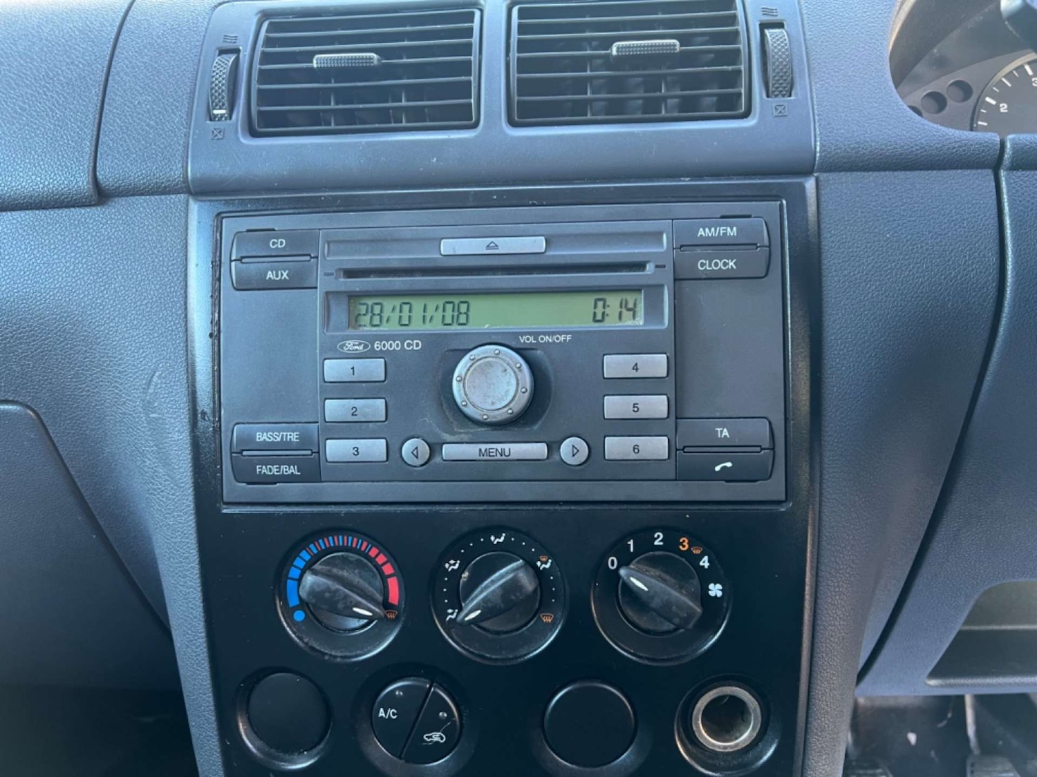 Used Ford Transit Connect 2008 for sale - 78011148: Photo 3