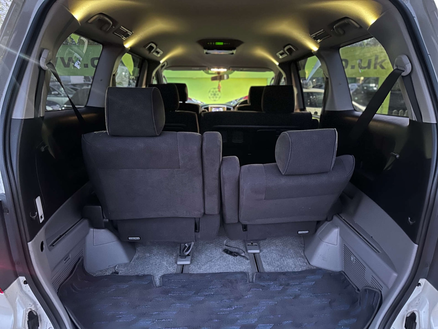 Used Toyota Alphard 2017 for sale - 76910584: Photo 13