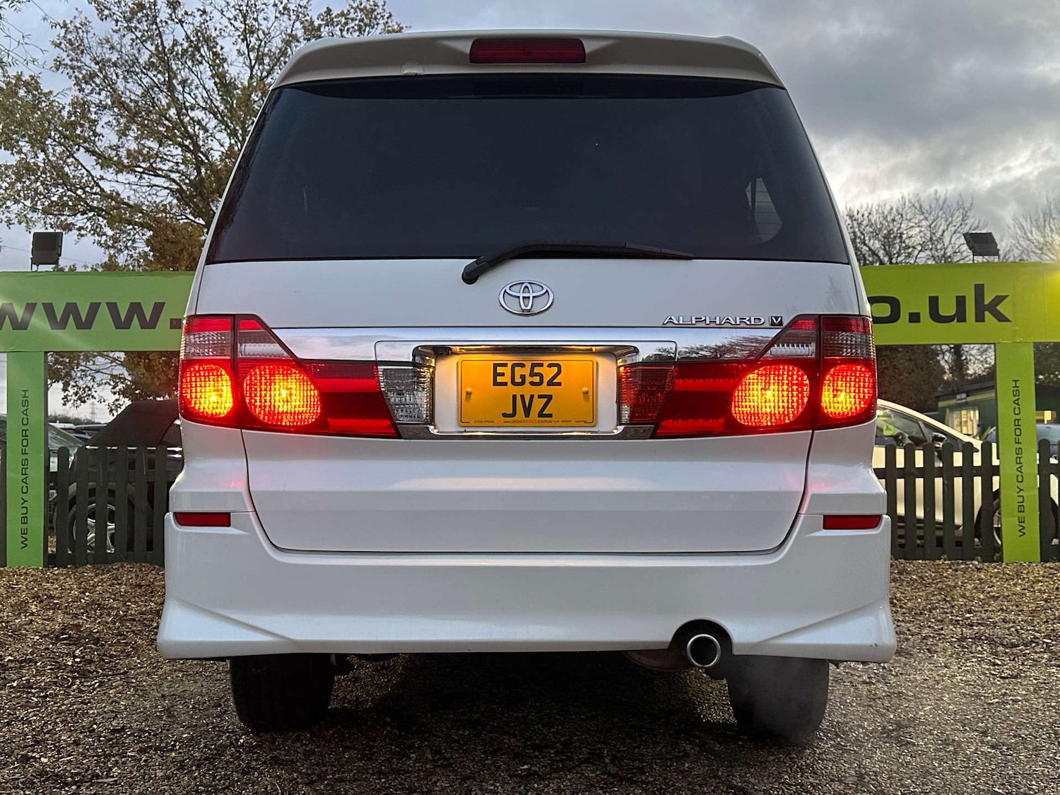 Used Toyota Alphard 2017 for sale - 76910584: Photo 7