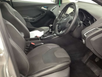 Used Ford Focus 2015 for sale - 79176619: Photo