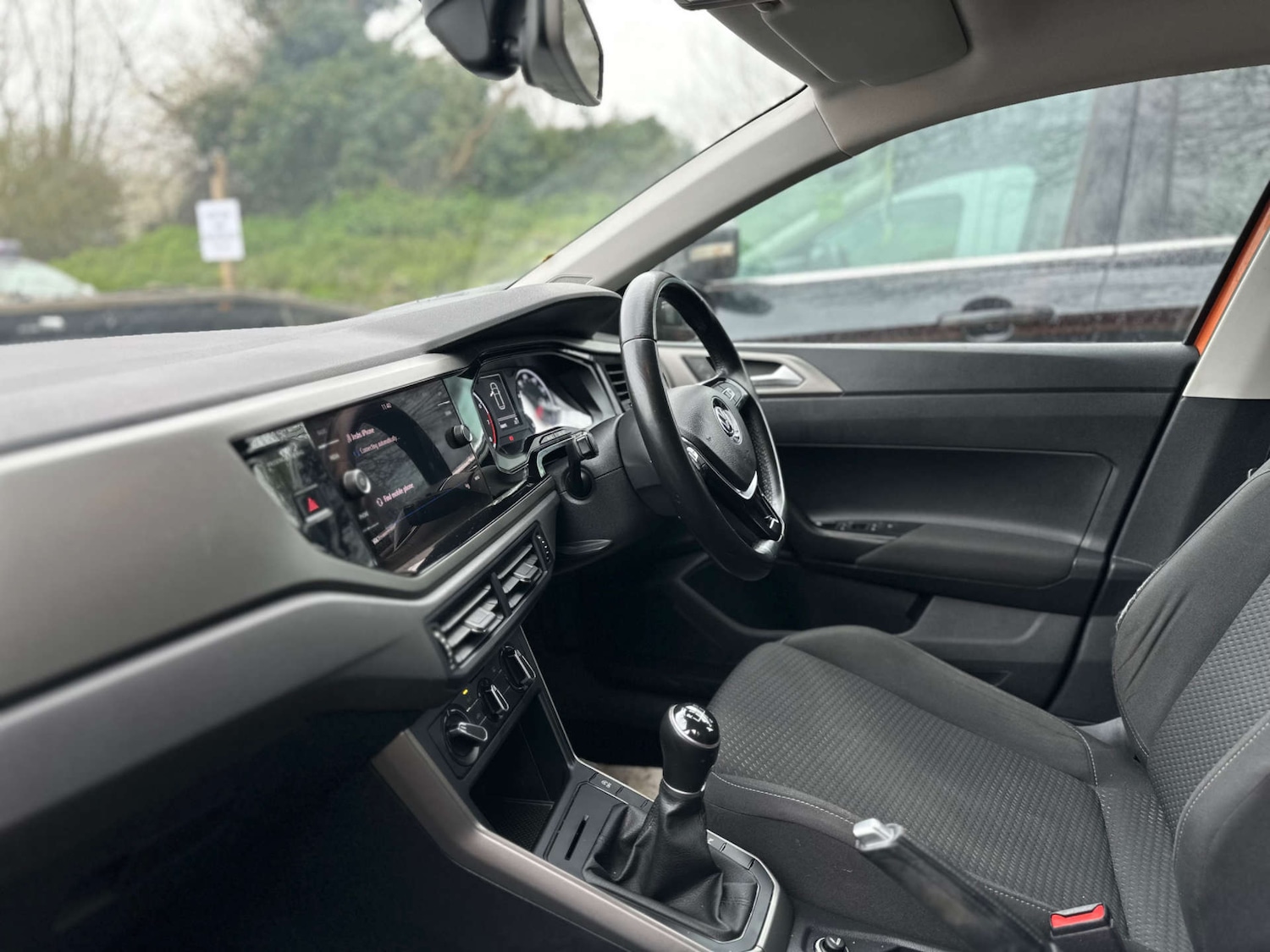 Used Volkswagen Polo 2018 for sale - 77921656: Photo 2