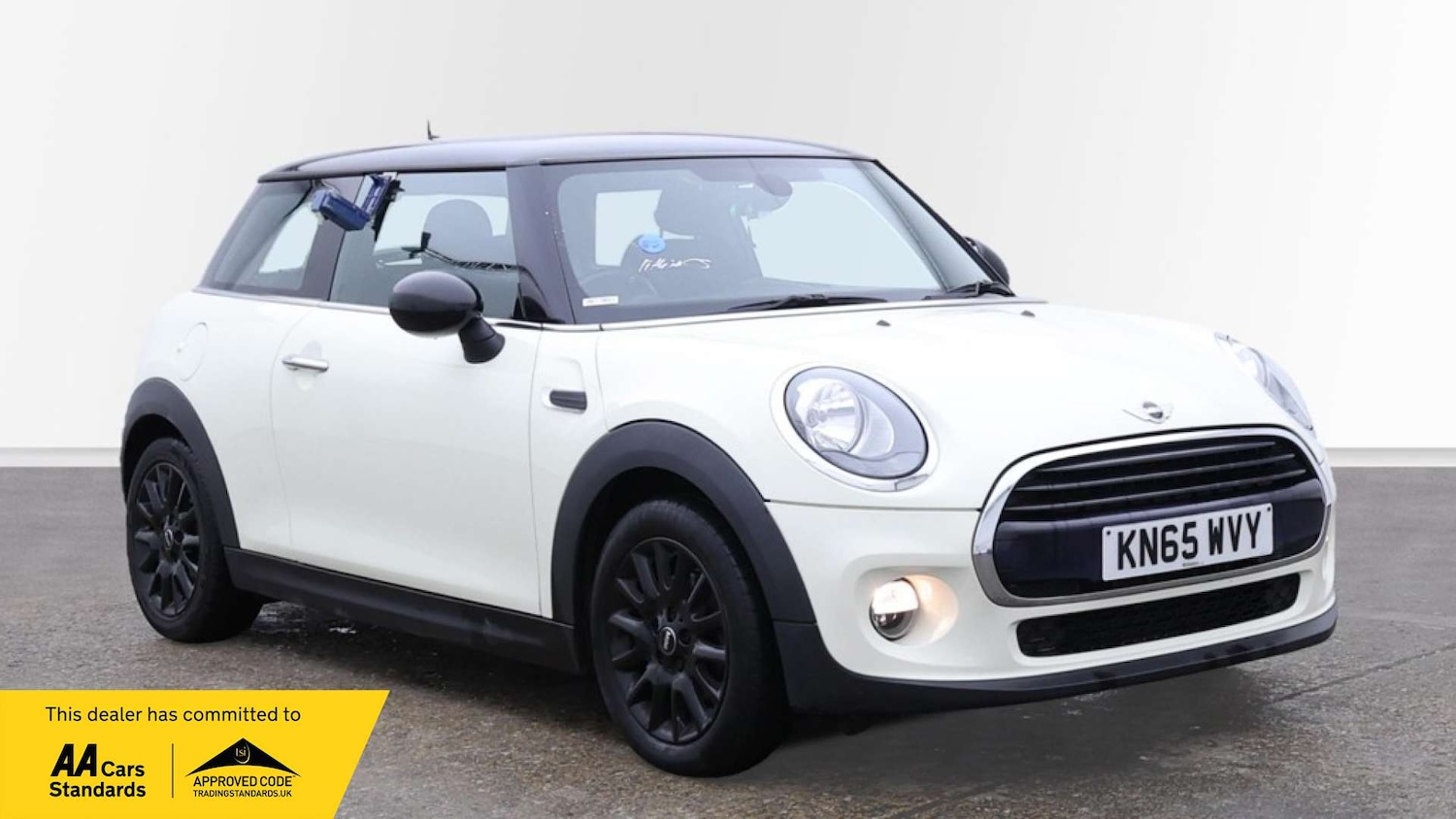Used MINI Hatch 2015 for sale - 76493578: Photo 1