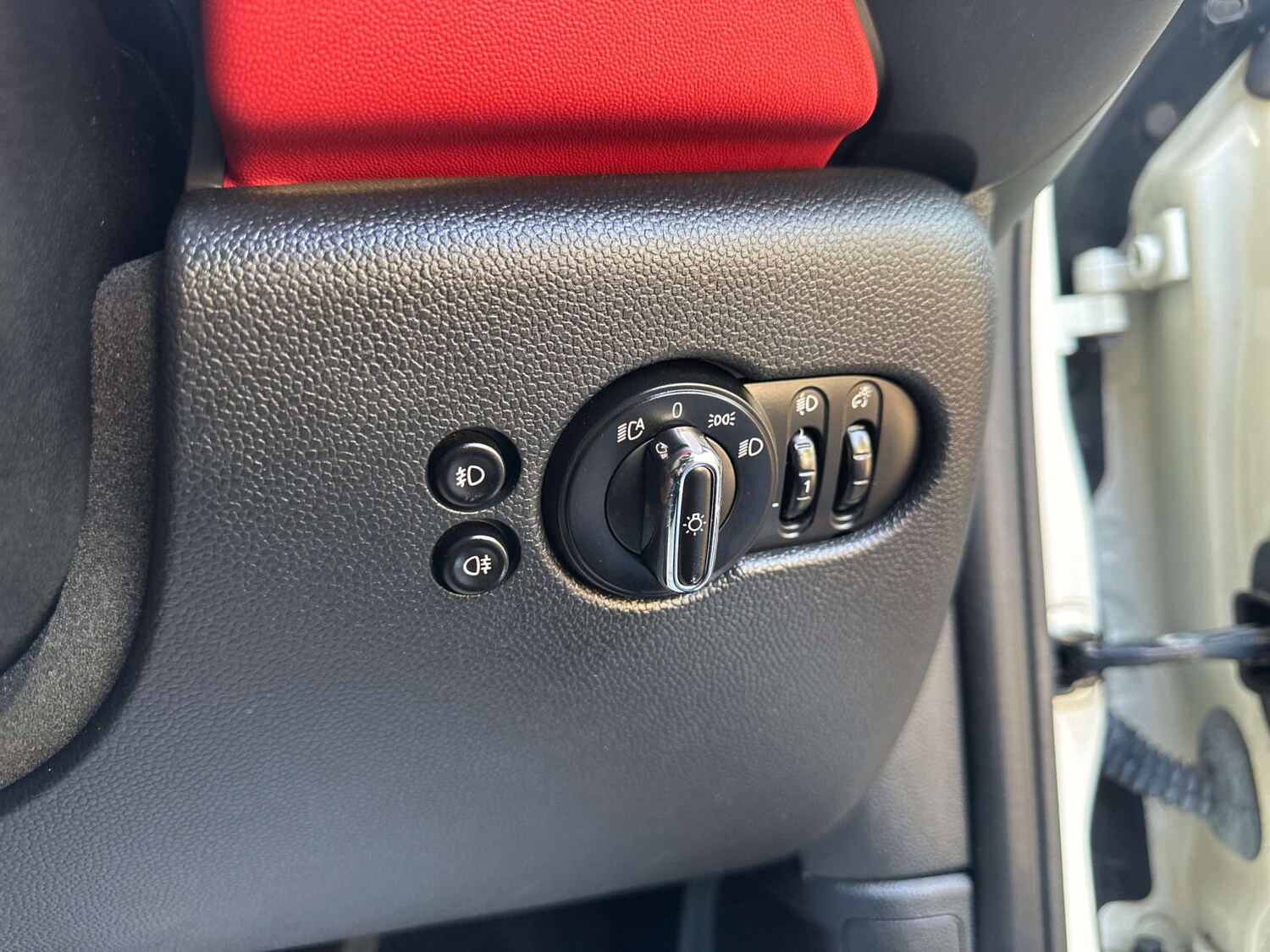 Used MINI Hatch 2015 for sale - 76493578: Photo 29