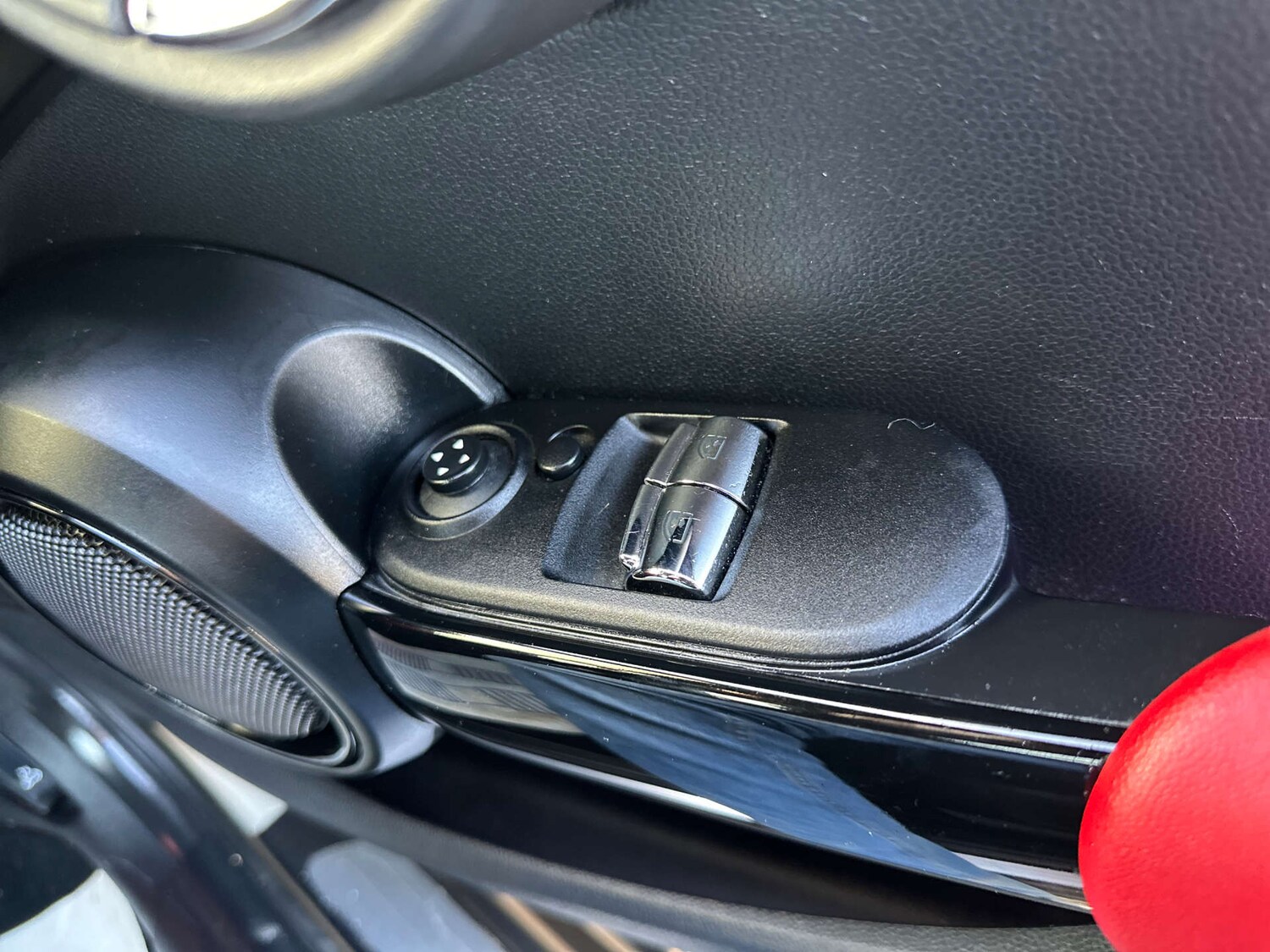 Used MINI Hatch 2015 for sale - 76493578: Photo 33