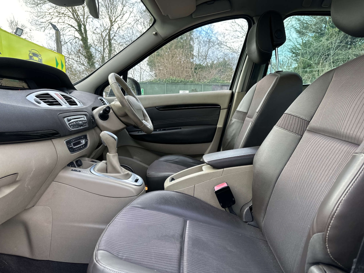 Used Renault Scenic 2009 for sale - 77164847: Photo 15