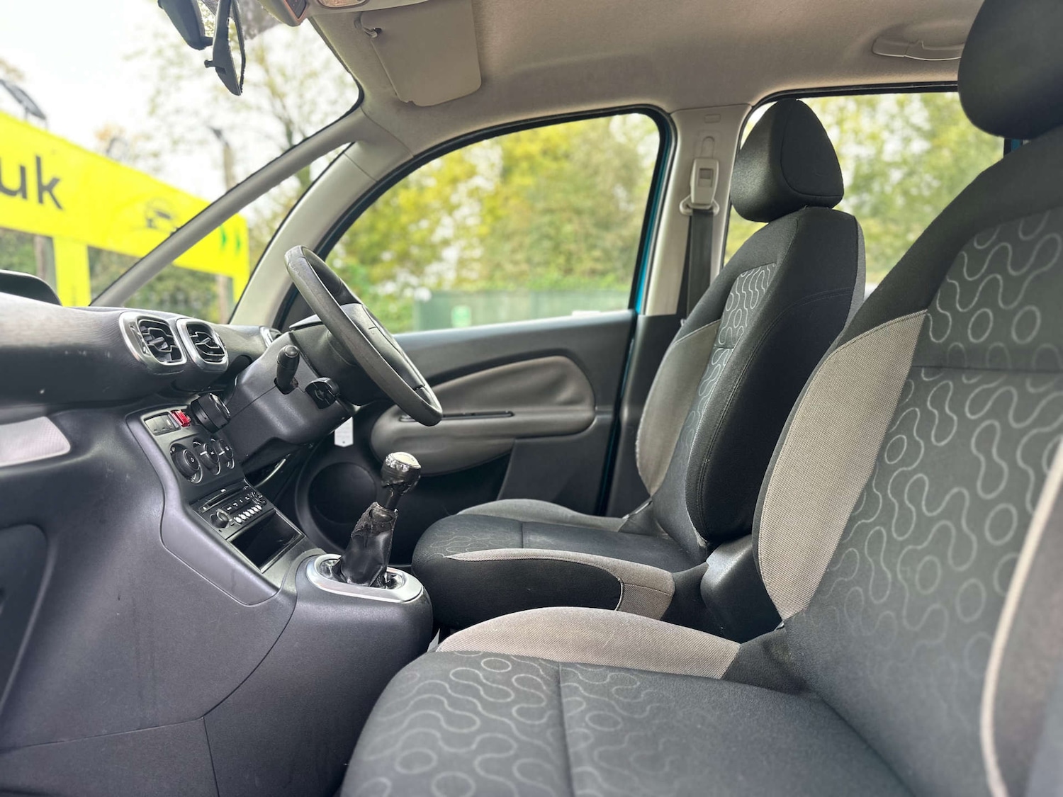 Used Citroen C3 Picasso 2009 for sale - 77129053: Photo 17