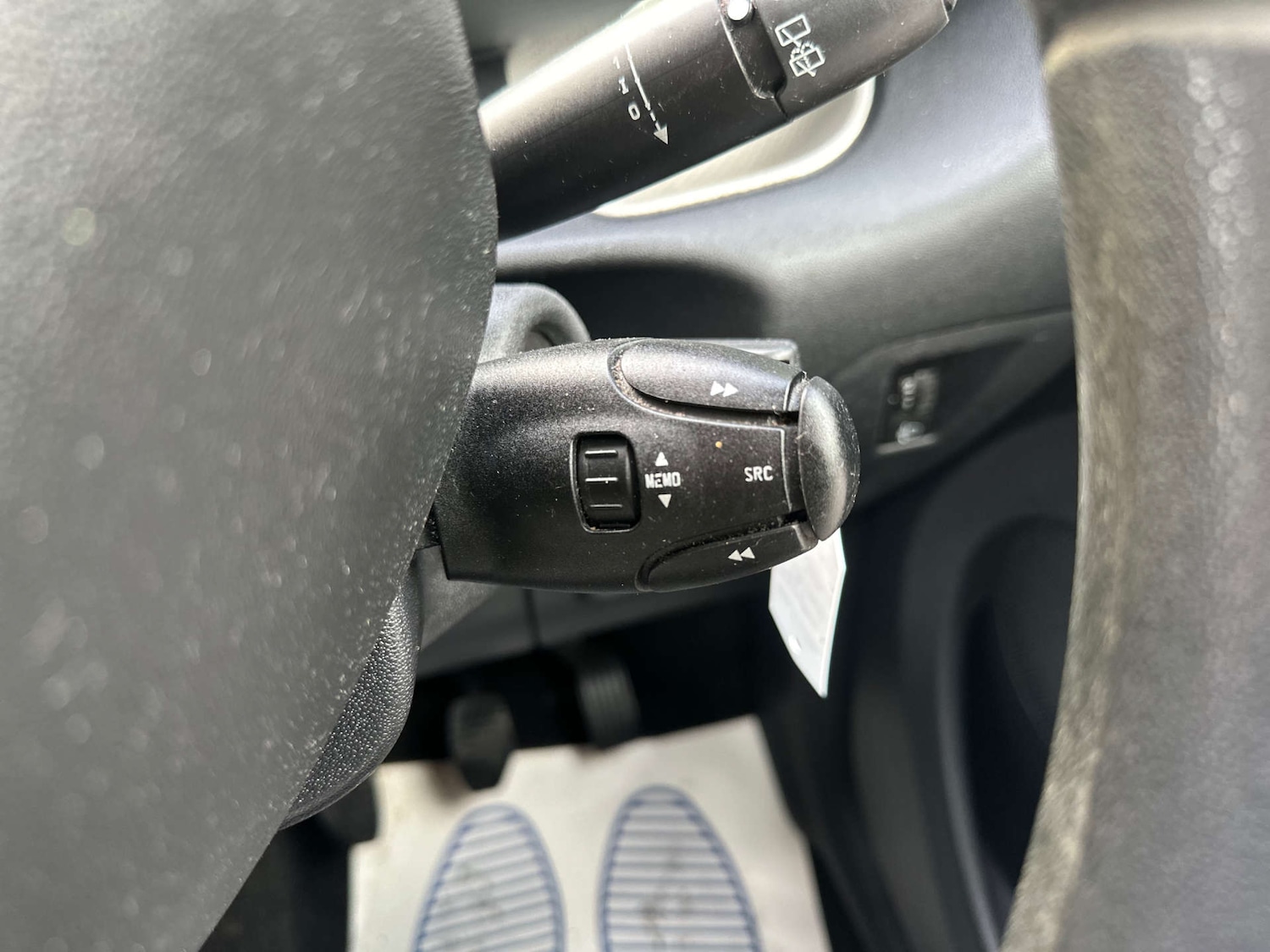 Used Citroen C3 Picasso 2009 for sale - 77129053: Photo 22