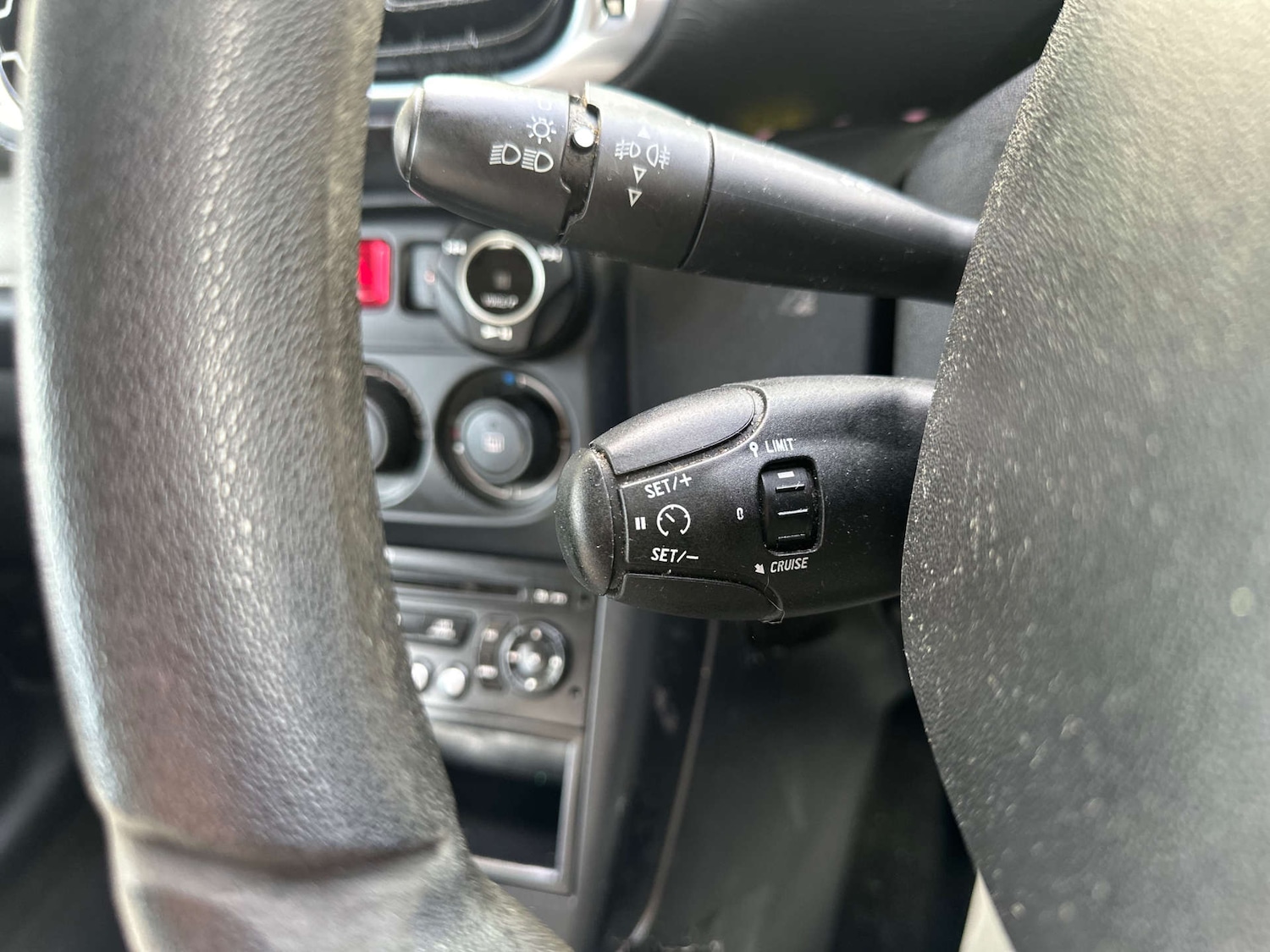 Used Citroen C3 Picasso 2009 for sale - 77129053: Photo 23