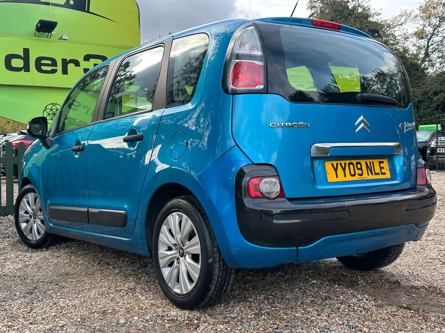 Used Citroen C3 Picasso 2009 for sale - 77129053: Photo 9