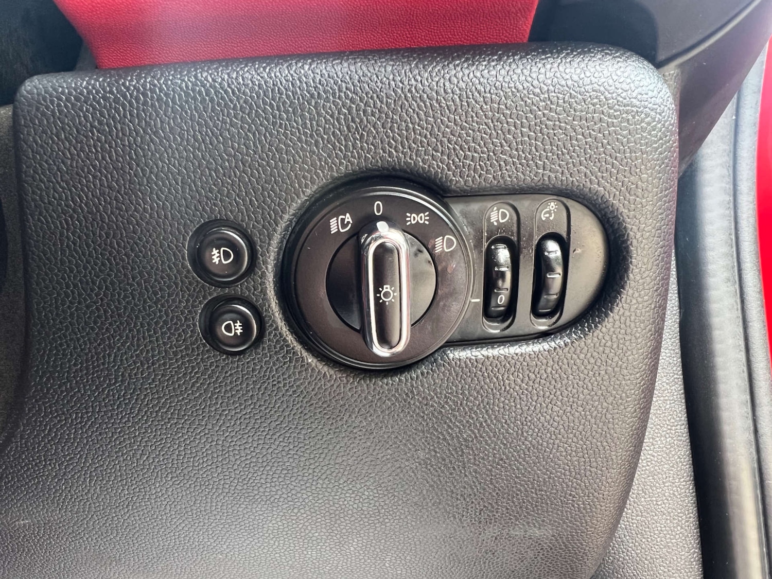 Vehicle 28
