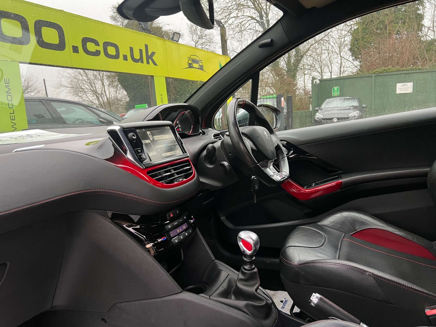 Used Peugeot 208 2014 for sale - 76023101: Photo 15