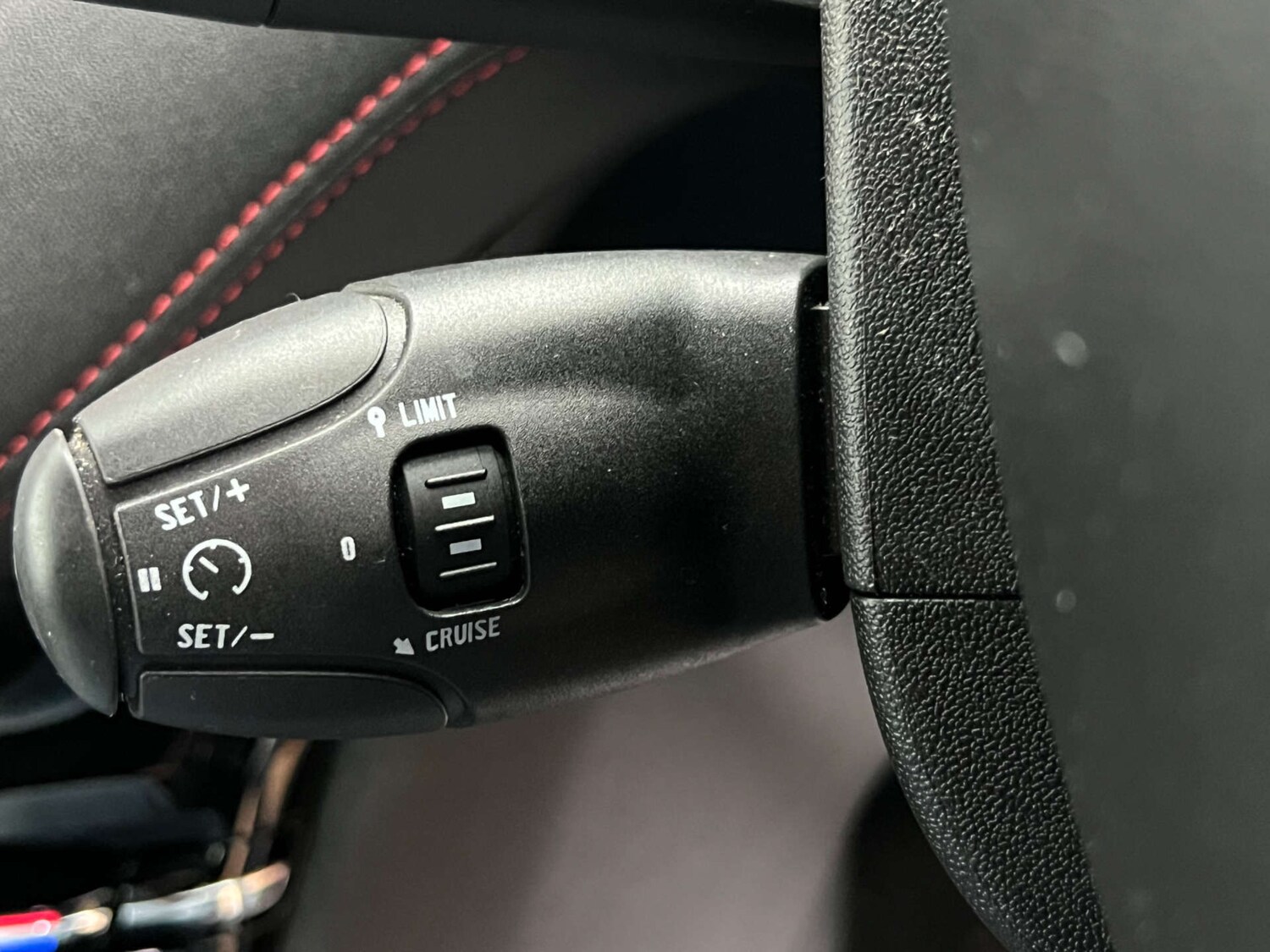 Used Peugeot 208 2014 for sale - 76023101: Photo 26