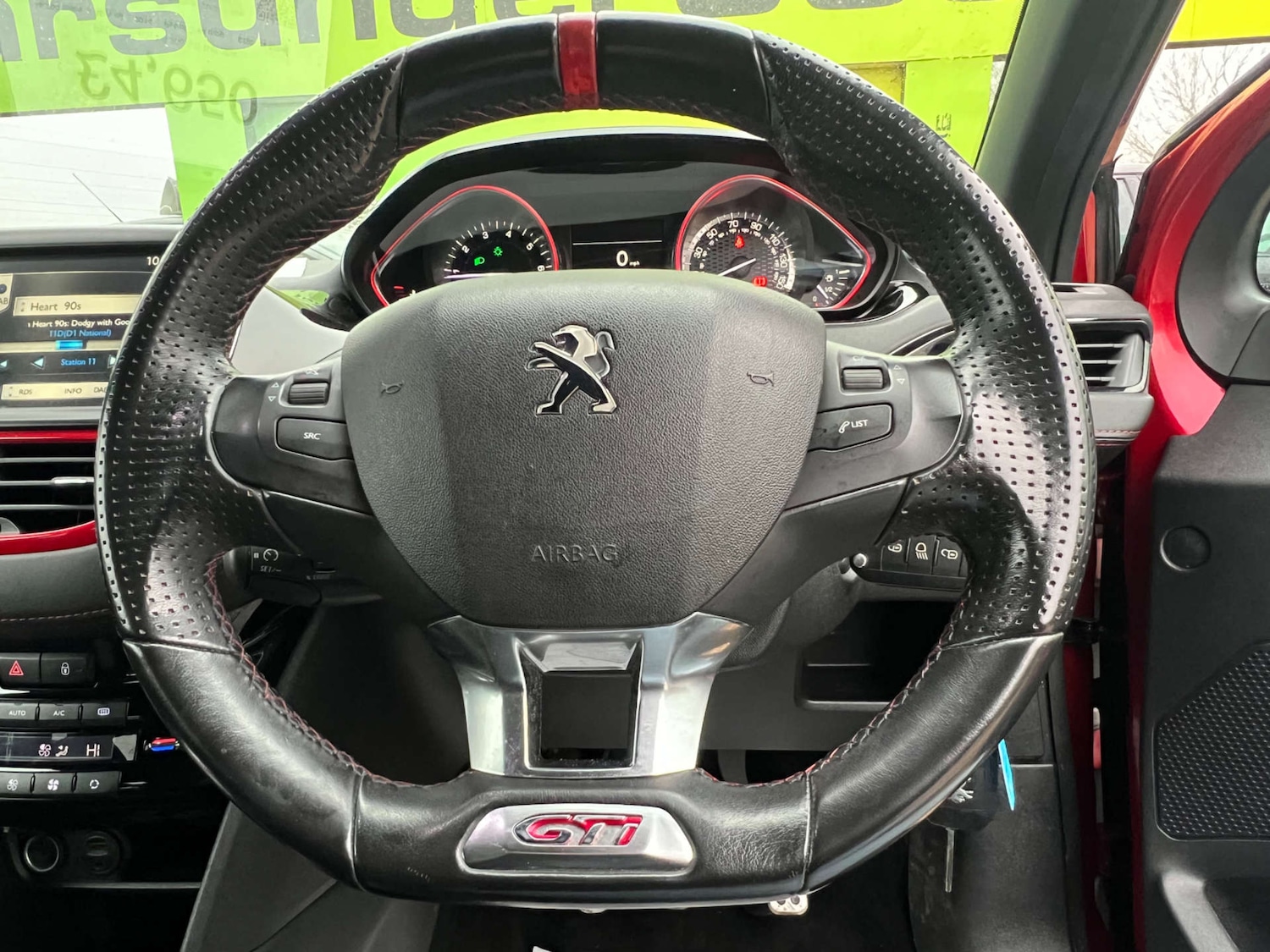 Used Peugeot 208 2014 for sale - 76023101: Photo 34