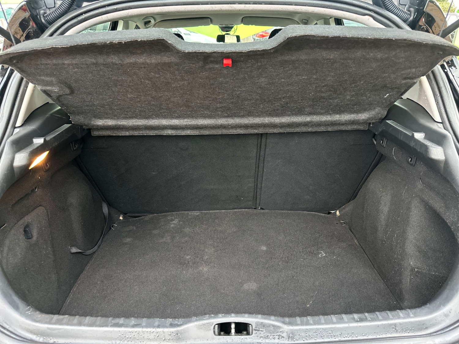 Used Peugeot 308 2010 for sale - 77236239: Photo 10