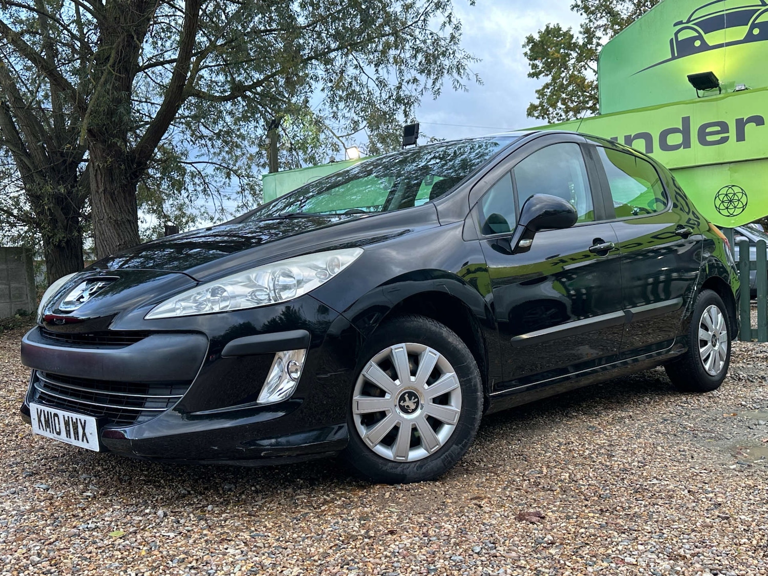 Used Peugeot 308 2010 for sale - 77236239: Photo 5