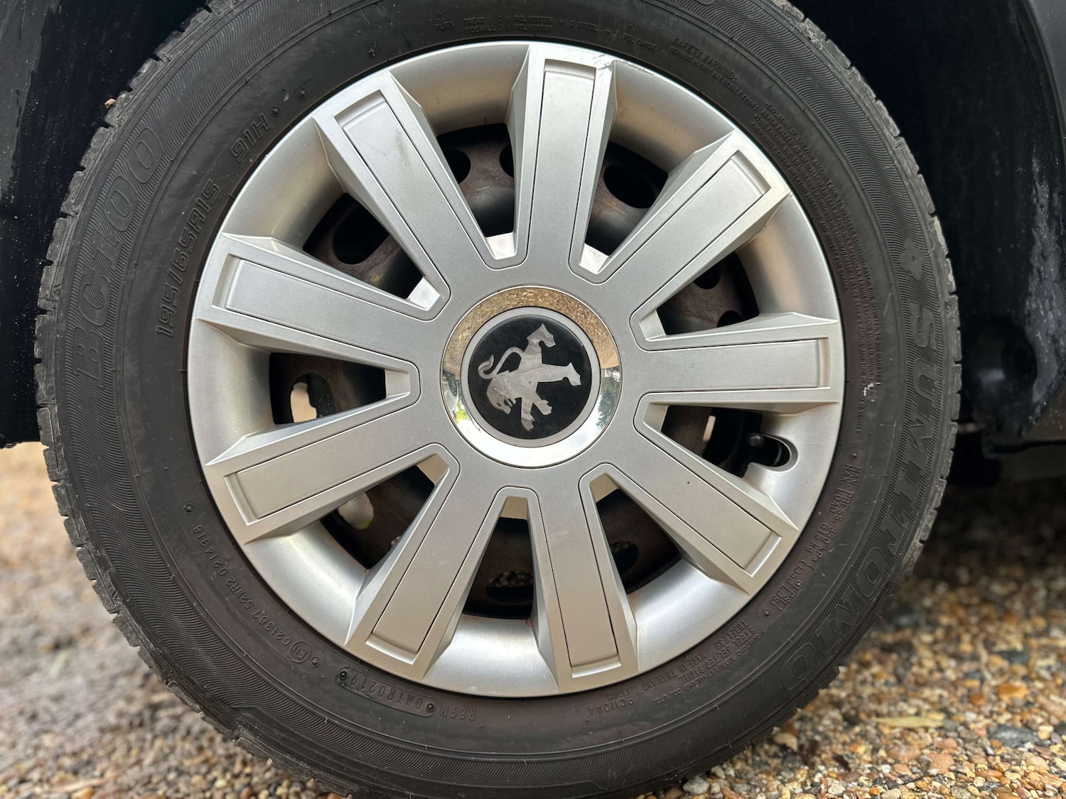 Used Peugeot 308 2010 for sale - 77236239: Photo 9