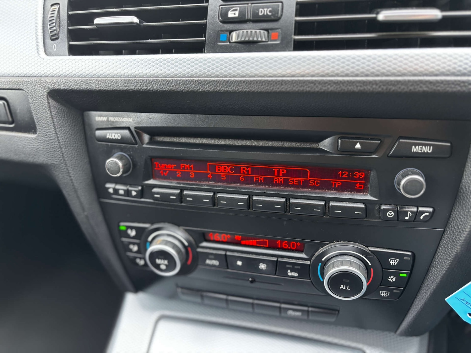 Used BMW 3 Series 2010 for sale - 77975376: Photo 17