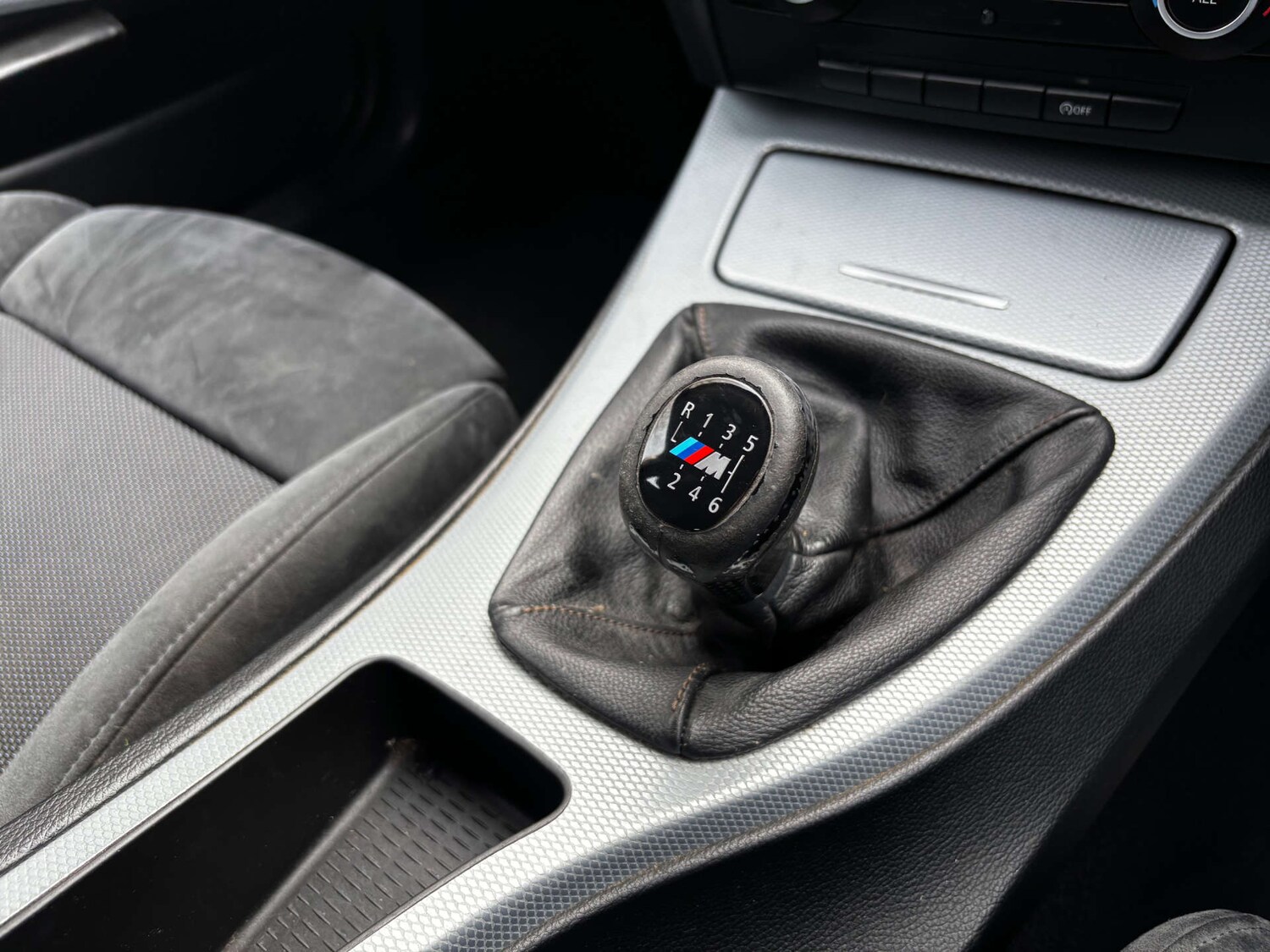 Used BMW 3 Series 2010 for sale - 77975376: Photo 24