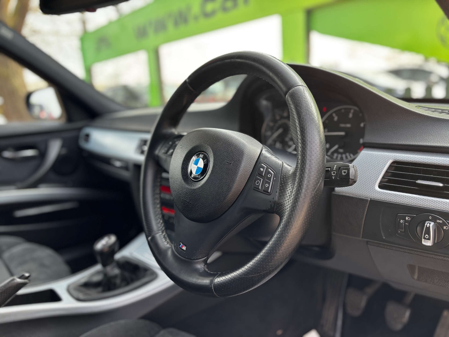 Used BMW 3 Series 2010 for sale - 77975376: Photo 8