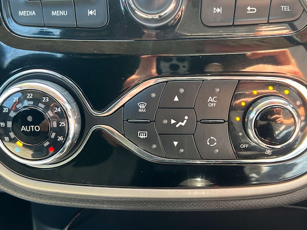 Used Renault Captur 2013 for sale - 75704232: Photo 20