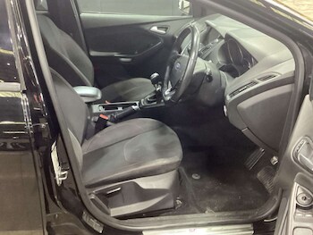 Used Ford Focus 2018 for sale - 78875755: Photo