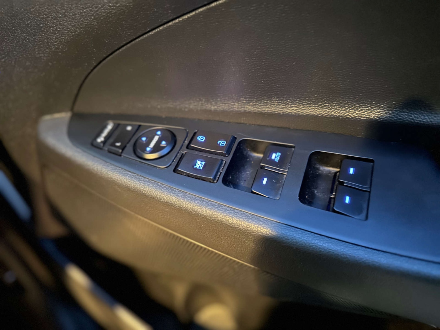 Used Hyundai TUCSON 2015 for sale - 76520341: Photo 28