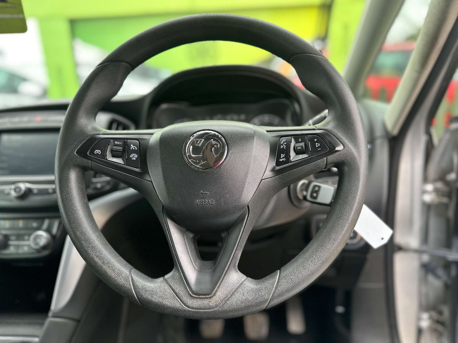 Used Vauxhall Zafira 2017 for sale - 77636179: Photo 31