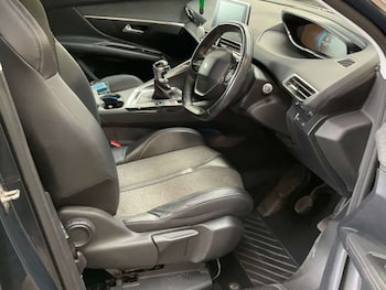 Used Peugeot 3008 2018 for sale - 79023241: Photo