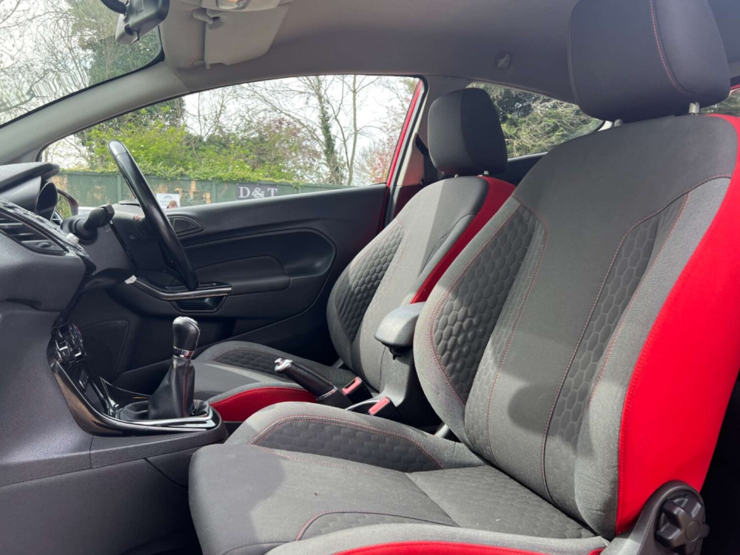 Used Ford Fiesta 2015 for sale - 78162678: Photo 15