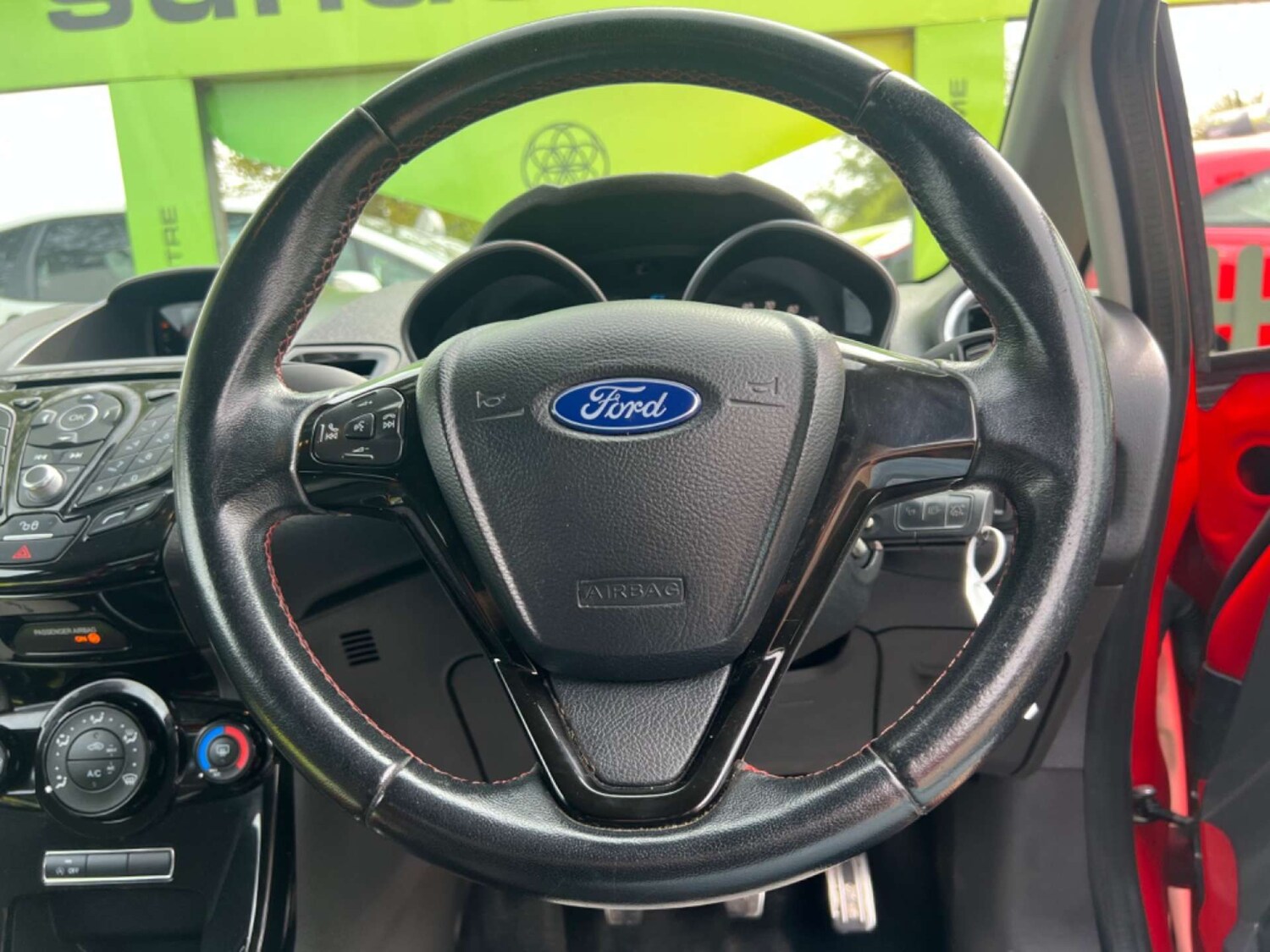 Used Ford Fiesta 2015 for sale - 78162678: Photo 29