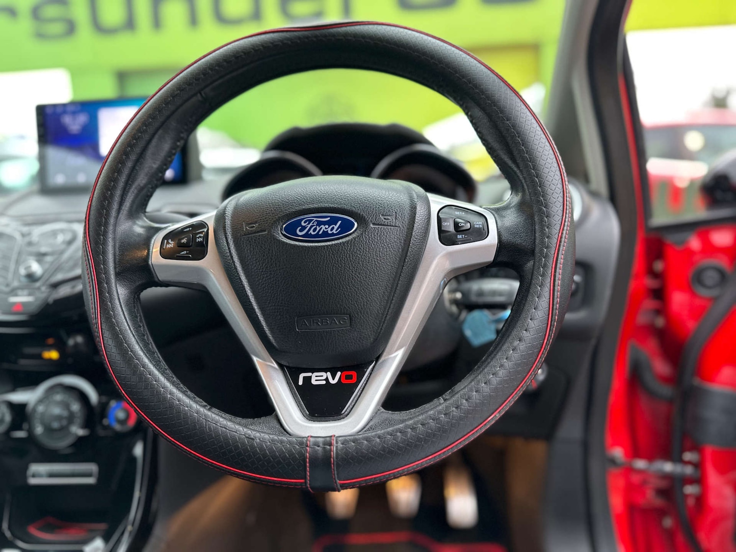 Used Ford Fiesta 2015 for sale - 77326033: Photo 28