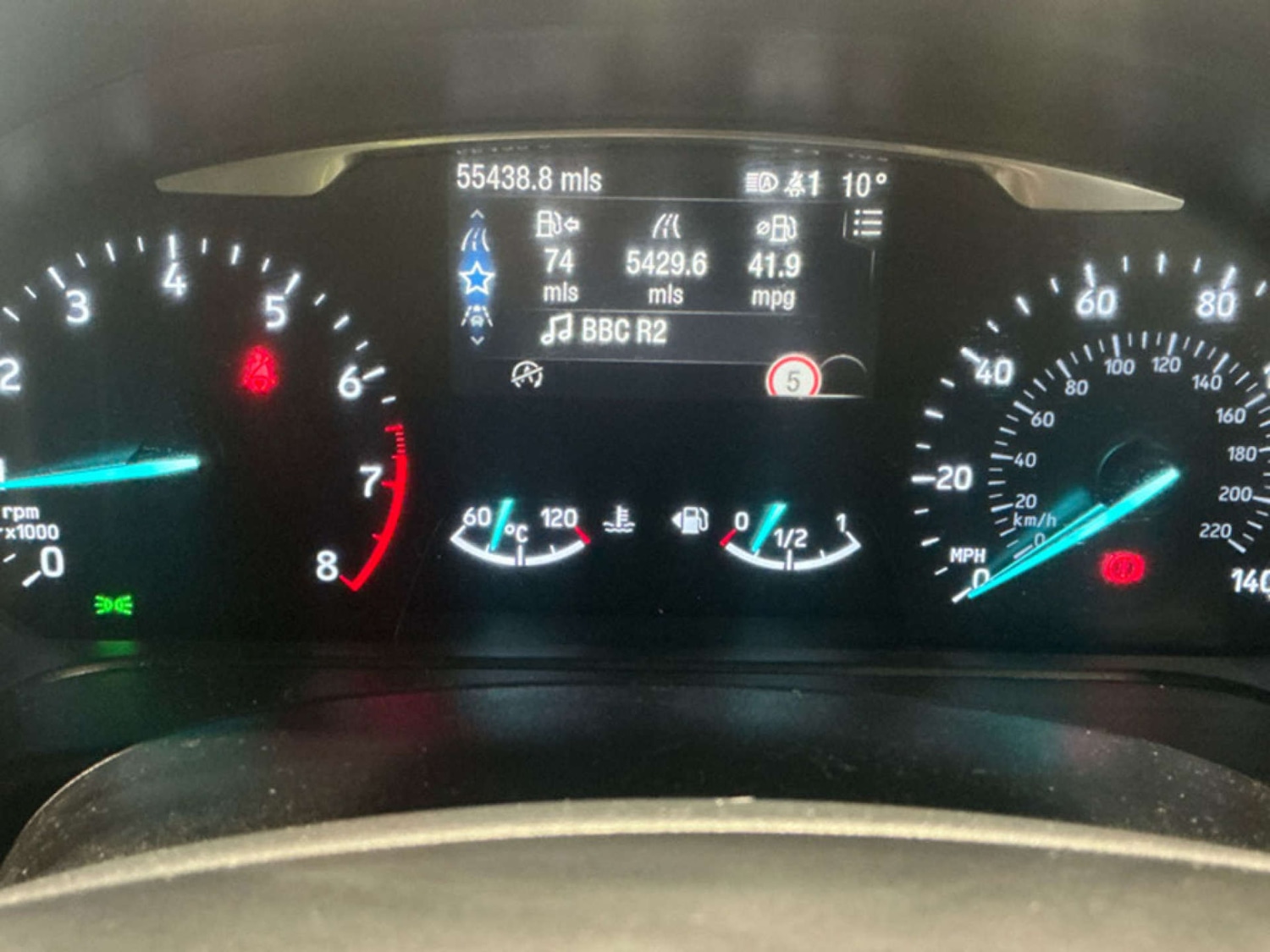 Used Mercedes-Benz E Class 2014 for sale - 77164841: Photo 4