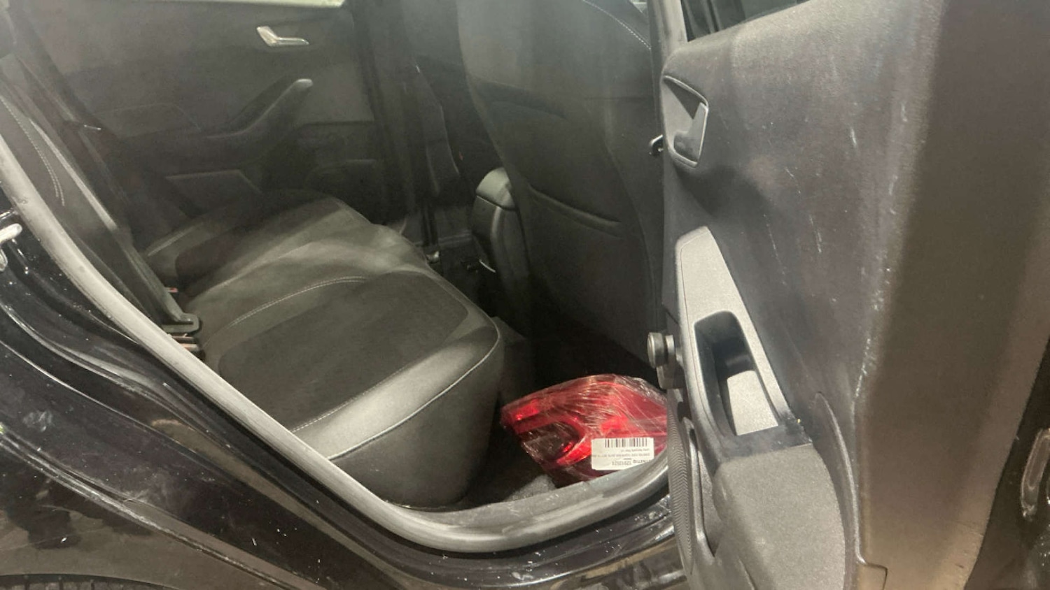 Used Mercedes-Benz E Class 2014 for sale - 77164841: Photo 6