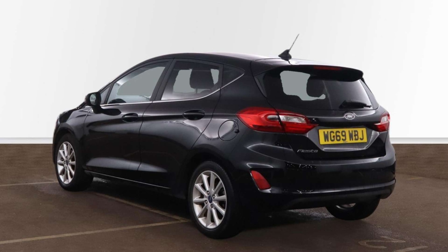 Used Mercedes-Benz E Class 2014 for sale - 77164841: Photo 7