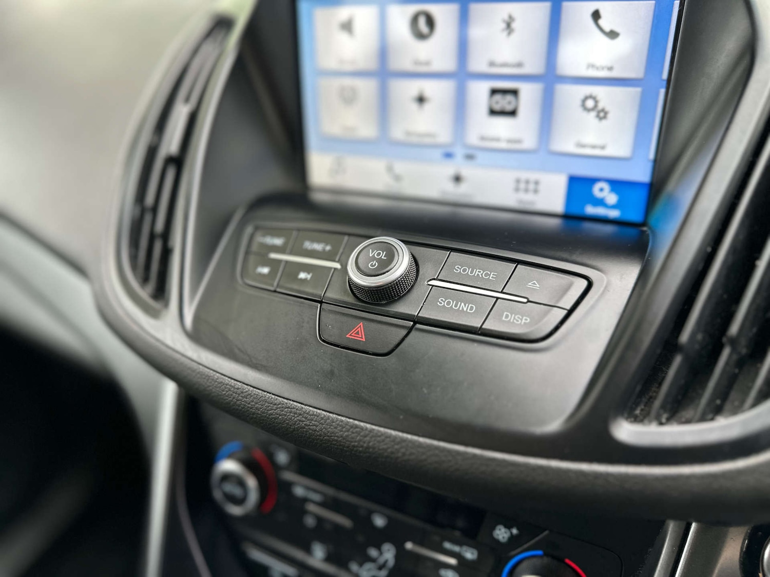 Used Ford Kuga 2017 for sale - 76461201: Photo 21