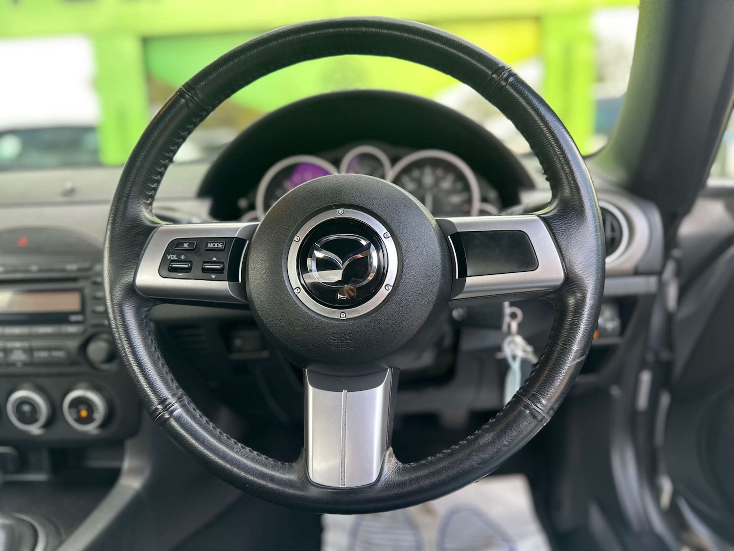 Used Mazda MX-5 2012 for sale - 76533576: Photo 11