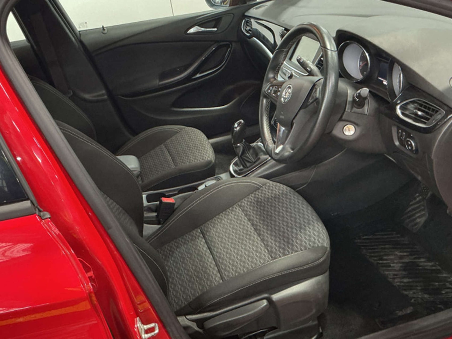 Used Vauxhall Astra 2016 for sale - 77494120: Photo 3