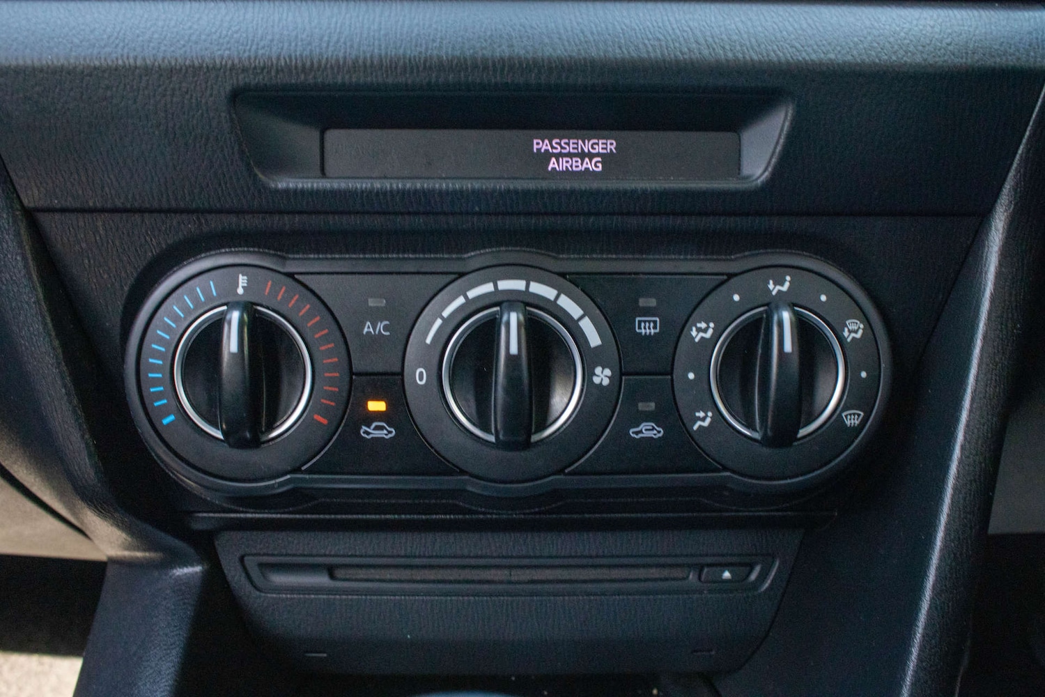 Used Mazda Mazda3 2014 for sale - 78210397: Photo 30