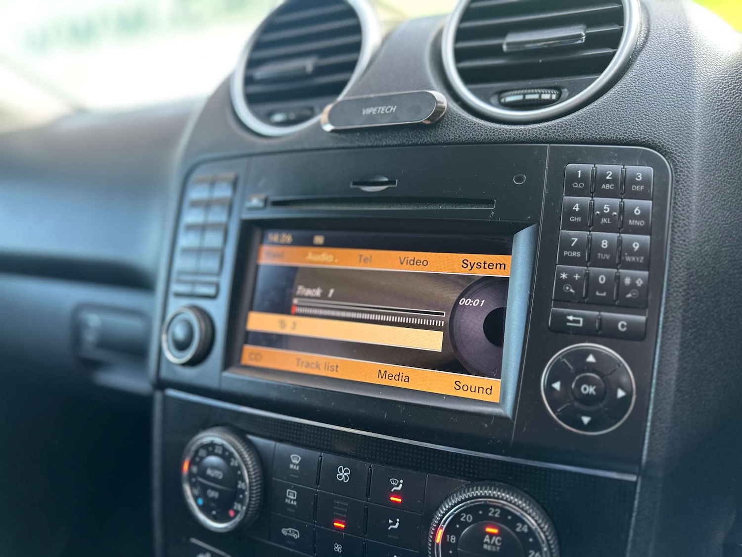 Used Mercedes-Benz M Class 2010 for sale - 76940176: Photo 3