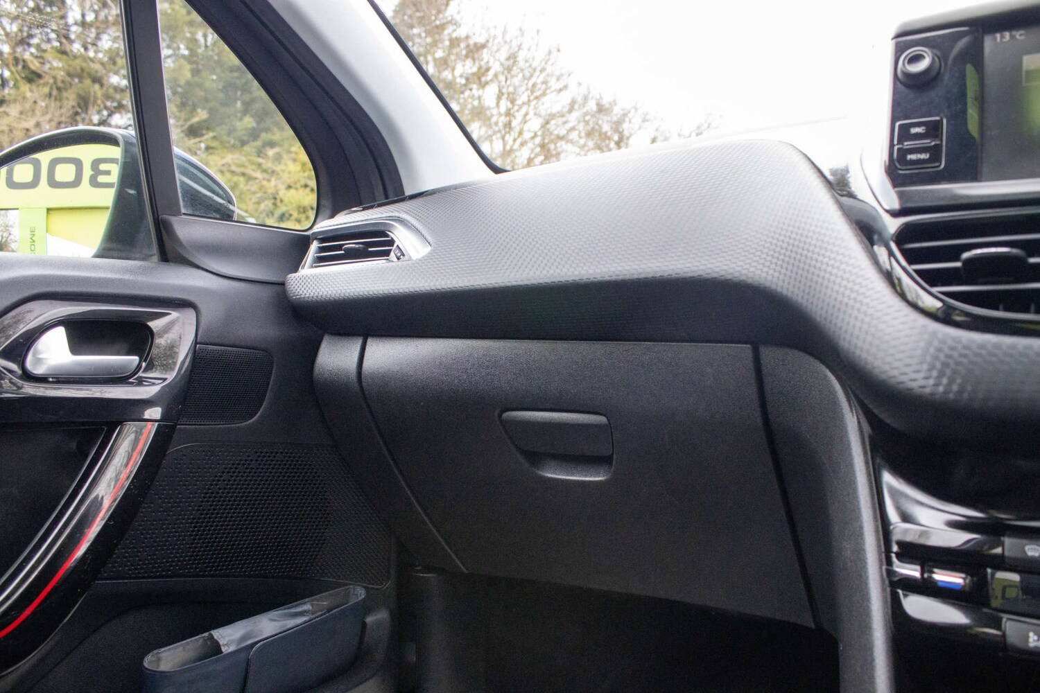 Used Peugeot 208 2016 for sale - 78111273: Photo 15