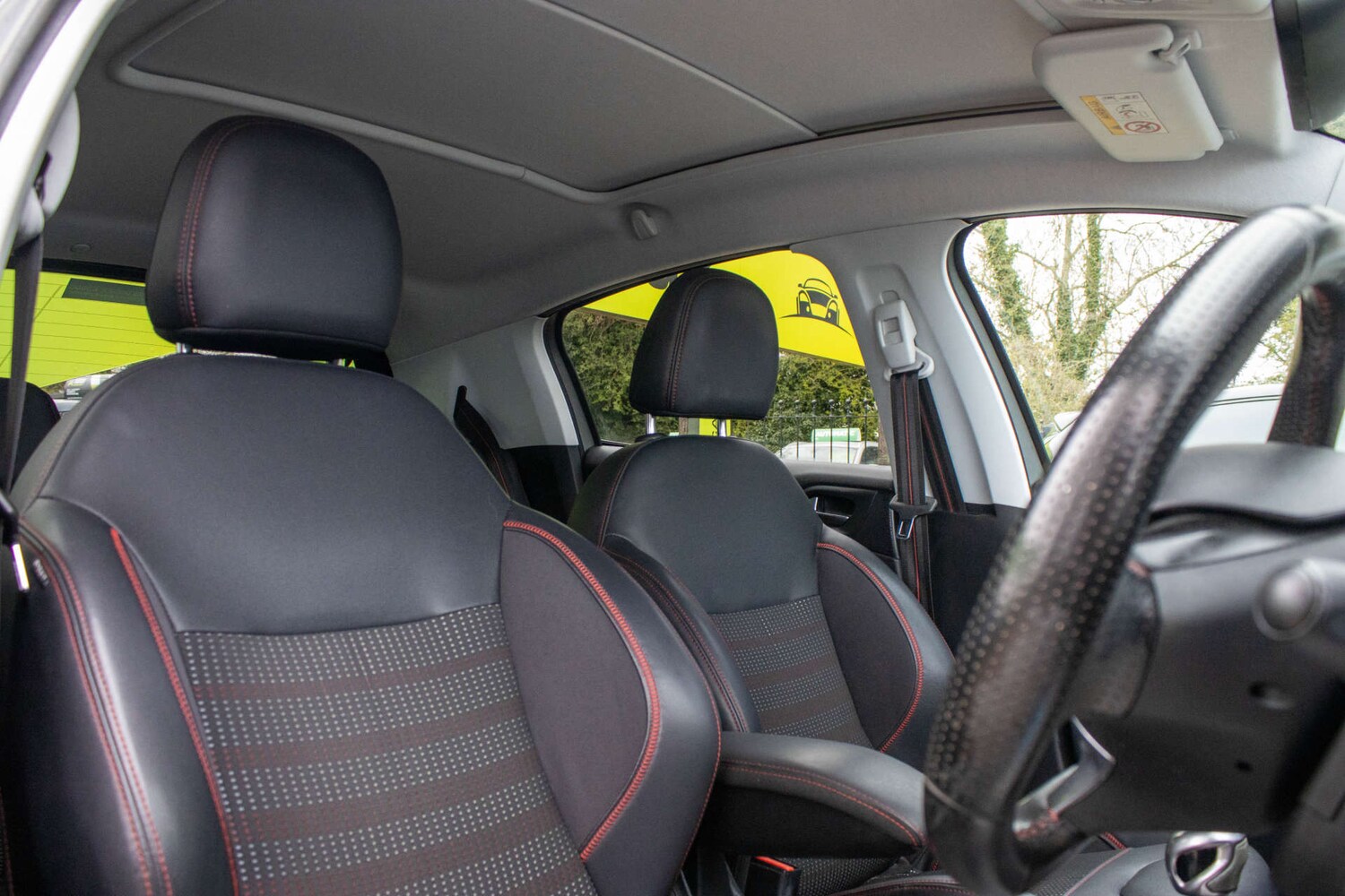 Used Peugeot 208 2016 for sale - 78111273: Photo 8