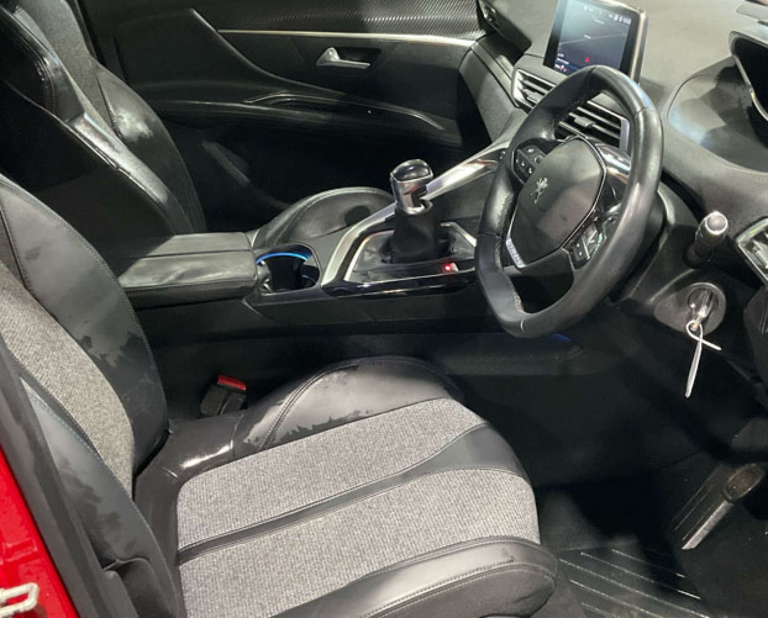 Used Peugeot 3008 2017 for sale - 77195866: Photo 3