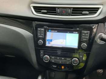 Used Nissan Qashqai 2015 for sale - 74665345: Photo